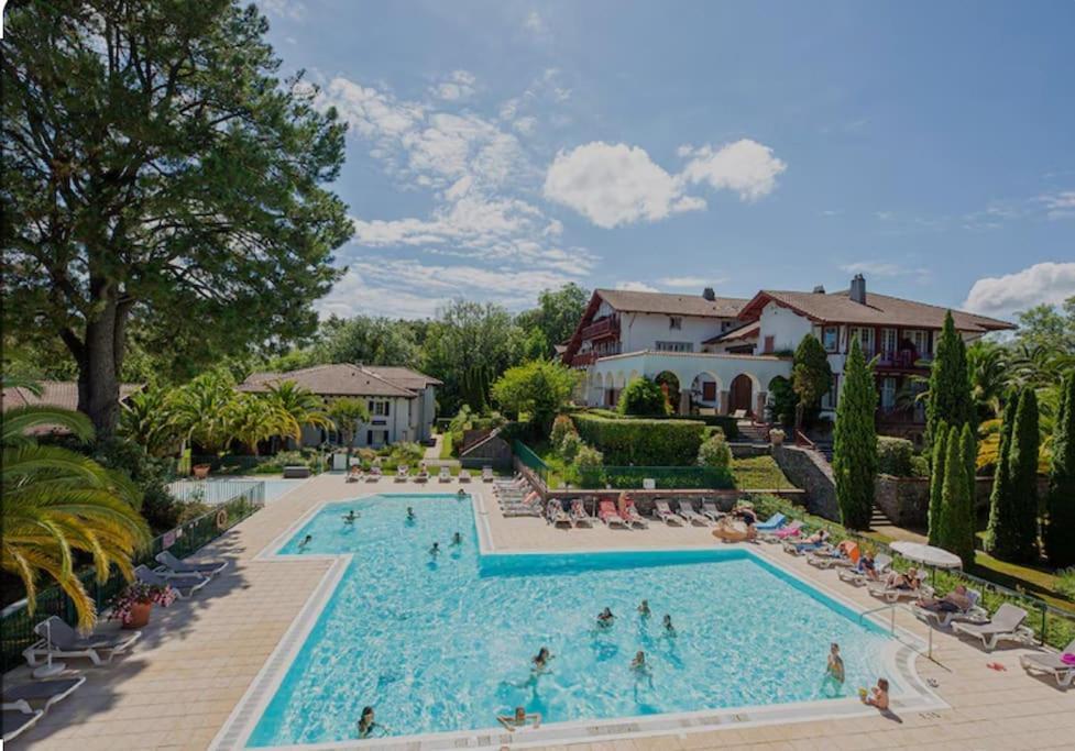 T2 Ciboure 4 Pers Avec Piscine Ideal Vacances Extérieur photo